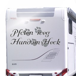 Pfoten weg Hund im Heck