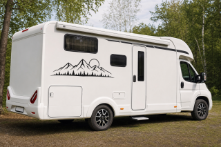 Wohnmobil-Aufkleber Bergpanorama mit Sonne und Tannenwald
