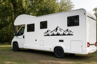 Wohnmobil-Aufkleber Bergpanorama mit Wald-Silhouette