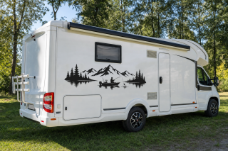 Wohnmobil-Aufkleber Angler mit Boot am Bergsee